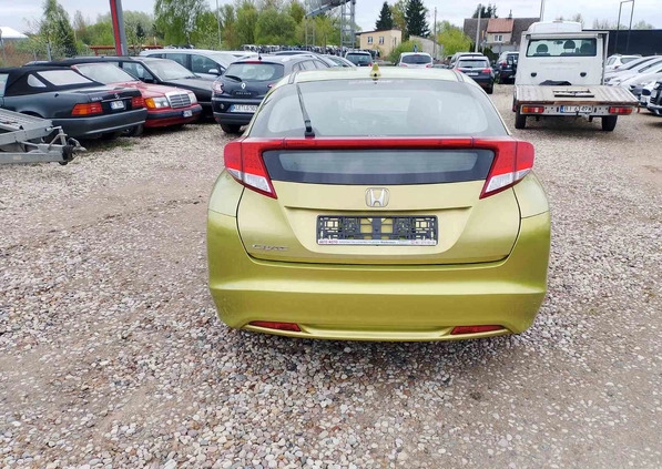 Honda Civic cena 29900 przebieg: 118000, rok produkcji 2012 z Białystok małe 596